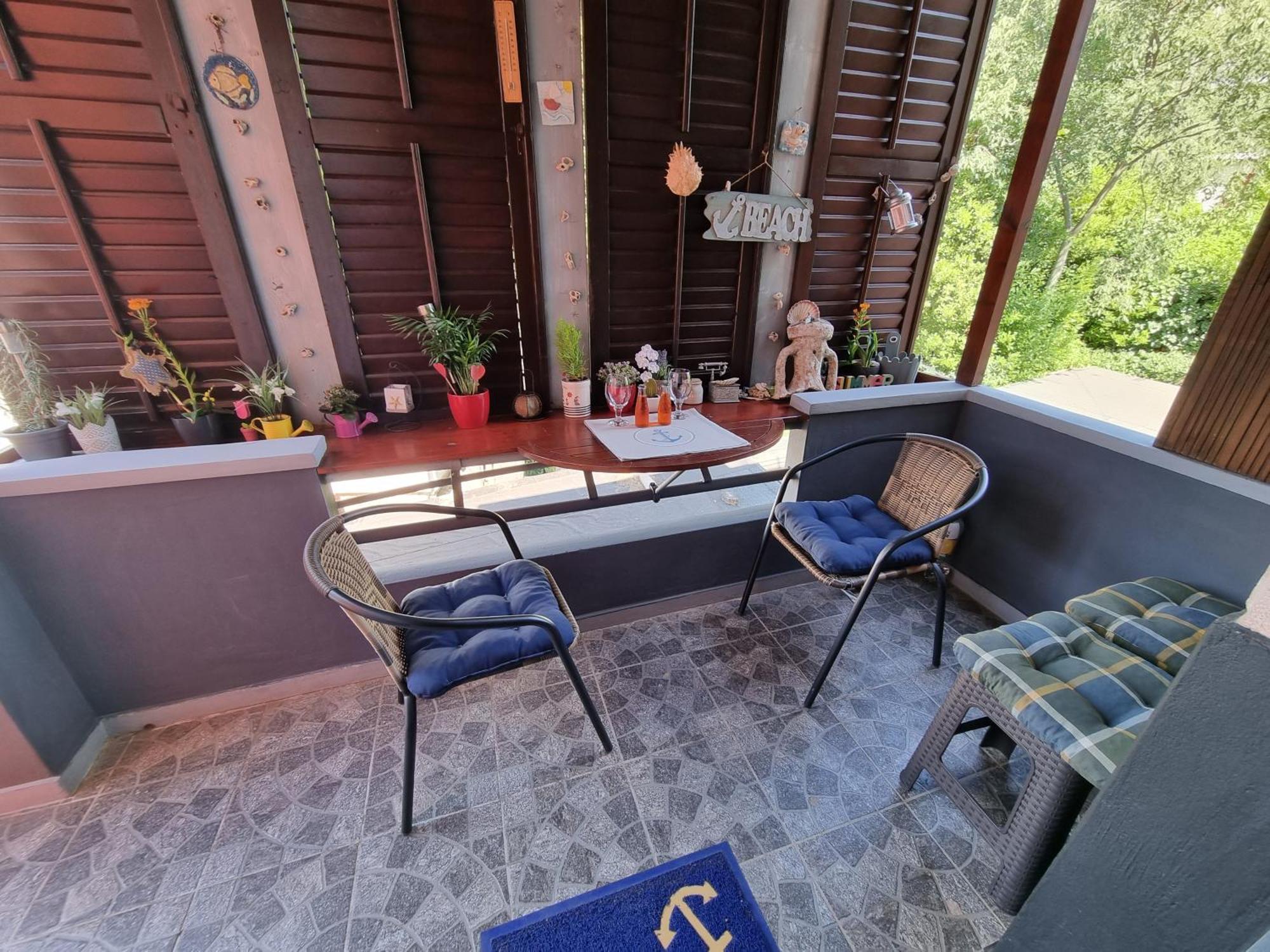 Subcastrum Apartments Пула Екстериор снимка